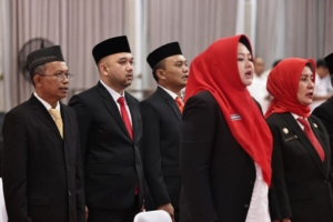 Pj Gubernur Sumut Agus Fatoni Lantik Pejabat Pemprov Sumut Ikuti Aturan dan Prosedur Untuk Percepat Program Pemerintah