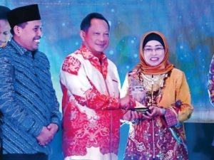 Strategi Cerdas Lani Dwi Rejeki PJ Bupati Batang Berhasil Turunkan Stunting, Kemiskinan, Inflasi, Hingga Raih Prestasinya Terbaik se-Indonesia