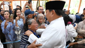Lebaran di Istana: Kisah Haru dan Bahagia Warga Bertemu Presiden Prabowo