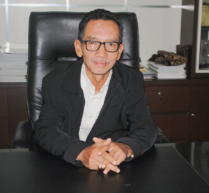 Dua Dunia, SATU BANK KERTA