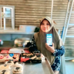 Bangkit dari Keterbatasan, Usaha Kue Tantiningsih Kini Mampu Topang Ekonomi Keluarga Berkat Sinergi Holding UMi