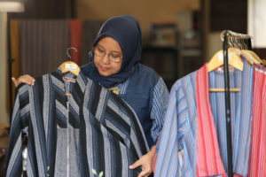 Pemberdayaan BRI Dorong UMKM “Diopeni” Bangkitkan Ekonomi Perempuan dan Angkat Tenun Lurik ke Pasar Lebih Luas