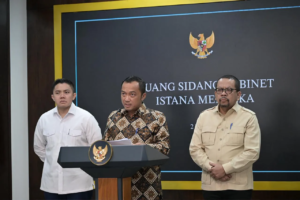 Prabowo Rombak Pimpinan BGN, Dadan Hindayana Digantikan Nanik S Deyang