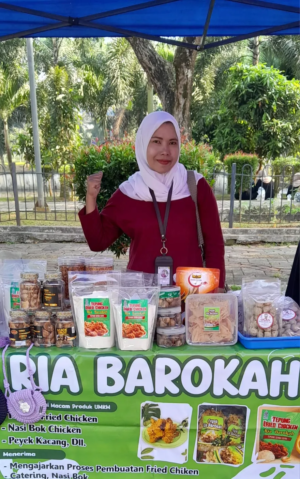 Dari Peyek Rumahan hingga Tepung Ayam Goreng, Usaha Jufriyah Terus Berkembang Bersama BRI
