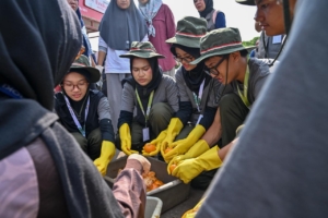 GreenBus Pertamina, Ajak Generasi Muda Belajar dari Kampung Hijau Cemara