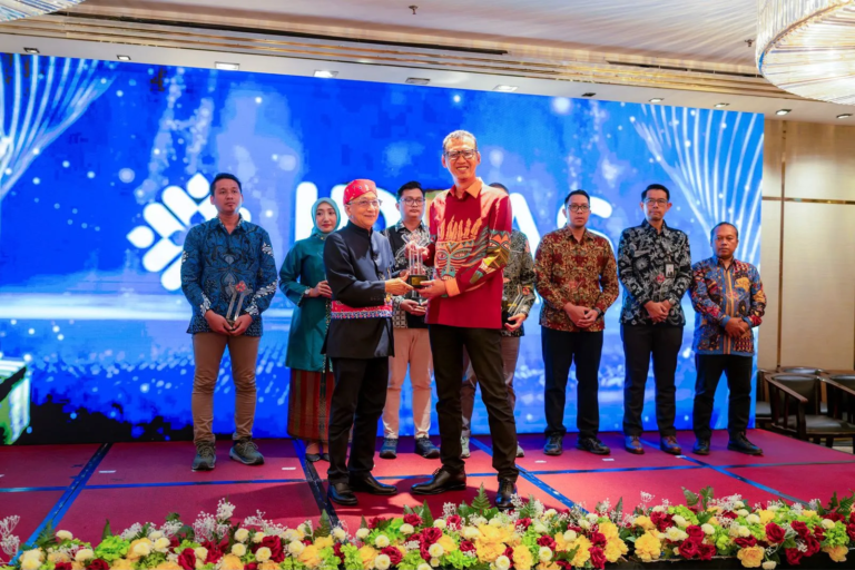 Raih Penghargaan TJSL, PT Pertamina Trans Kontinental Pertegas Langkah Strategis Keberlanjutan di Sektor Maritim