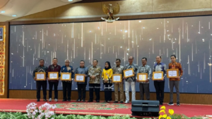Hutama Karya Raih Peringkat 1 Riau Investment Award 2026, Tegaskan Kontribusi Investasi untuk Riau