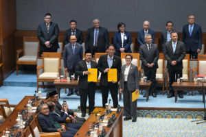 Pimpinan Kemenkeu Hadiri Rapat Paripurna, Delapan Fraksi DPR RI Sampaikan Pemandangan Umum RUU APBN 2027