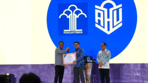 Tepat Waktu dan Akuntabel, Hutama Karya Raih Penghargaan Kementerian Hukum