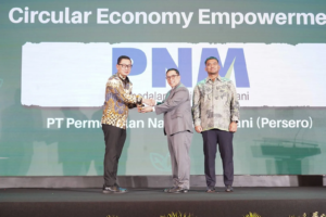 PNM Raih ESG NOW Awards 2026, Dorong Ibu Nasabah Mekaar Ubah Sampah Jadi Nilai Ekonomi