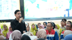 Jaga Lingkungan & Ciptakan Nilai Ekonomi, Wapres RI Apresiasi Peran Ibu-Ibu Pengelola Bank Sampah Binaan Pertamina di Cilacap
